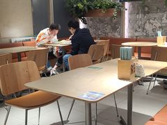 -老乡鸡(上海白玉兰广场店)