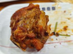 -哈尔滨小酒馆·鲜肉现穿自助烧烤(康新花园店)