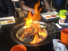 -牛味道炭火烤肉(湖前总店)