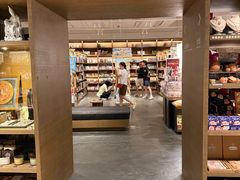 -茑屋书店(天目里店)