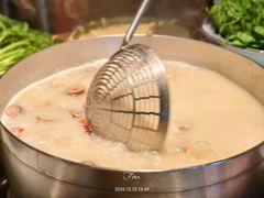 -尚尚仙·酸汤猪手·猪肚鸡火锅(华联万柳购物中心店)