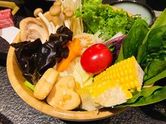 时蔬小拼-湊湊火锅·茶憩(和平大悦城店)