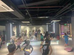 -一兆韦德健身(张杨路店)