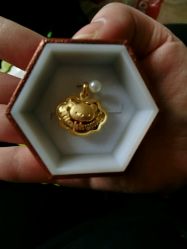 -六福珠寶(巴黎春天五角场店)