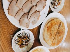 -李连贵熏肉大饼(沈阳站店)