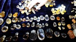 水晶摊位-东海水晶大集