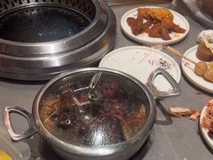 -黑金·寻焰自助百汇·烤肉·火锅(中街店)