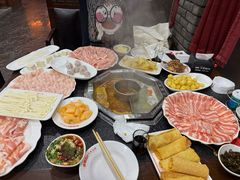 -辣川婆鲜肉自助串串香(三台子店)