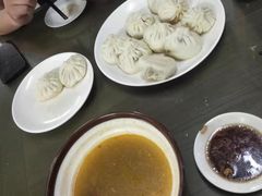 -四平包子铺