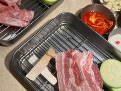-Ant 蚂蚁洞烤肉·大营地(上海静安大悦城店)