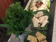 -润园四季椰子鸡火锅(海上世界店)