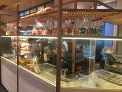 面包甜点陈列柜-山崎面包(静安久光店)