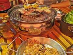 -叽叽扎扎烤肉场(生态城万达店)