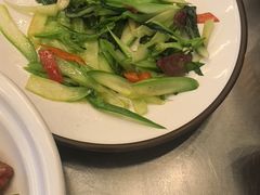 -潮界(LU·ONE凯德晶萃广场店)