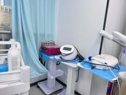 -蕾特恩专业祛痘