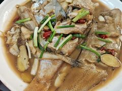 -健跳小海鲜(人民路店)