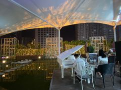 -皇玺·云汀花园餐厅(振华商厦店)