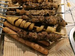 -顶峰夜宴·龙虾烧烤大排档(九江学院店)