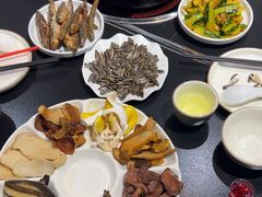 -野菌皇海景野生菌火锅(滨海大道店)