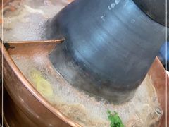 -楼外楼大刀肉传统火锅居(幸福街店)