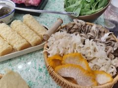 -鸿姐老火锅(龙阳店)