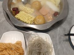-光头药膳鸡(莱茵小镇店)