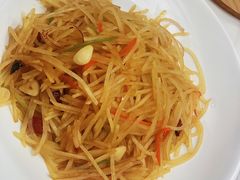 酸辣土豆丝-飞天大厦清真餐厅