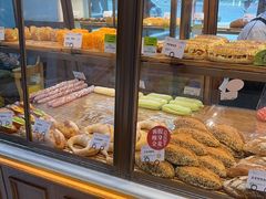 -BROAD面包路·欧式面包(龙湖时代C馆店)