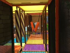 -蒙特利亲子乐园