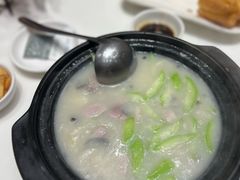 -凤凰楼酒家·粤宴点心(华强北店)