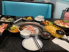 -烤路里·韩国品质自助烤肉(石路天虹4号店)