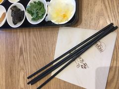 -妈妈故事米线(市府恒隆店)