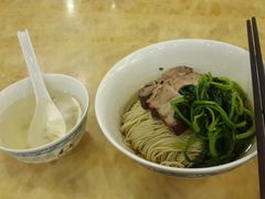 -伟记奥面馆(养育巷店)