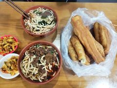 -小卫香辣面馆(老二中老大门店)
