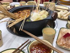 -俭让佬妈现卤串串(温江总店)