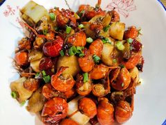 麻辣虾球-黄泥岗·地道湖北菜(奥特莱斯店)