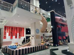 -奈尔宝·儿童乐园·亲子餐厅(华采天地店)
