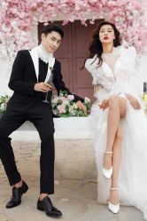 点击看大图 -全城热恋璀璨婚纱摄影
