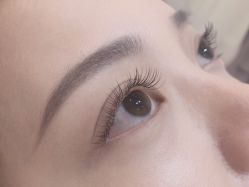 -纤指百魅美甲美睫