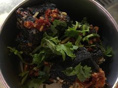 -黑色经典臭豆腐·湖南特产(步行街店)