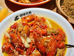 -拙味兄弟·活龙虾·旗舰店(环城西路店)