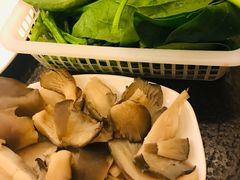 -湘肠香火锅店(团结湖店)