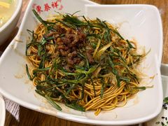 开洋葱油拌面-东泰祥生煎馆(重庆北路店)
