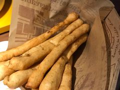茴香小油条-胖哥俩肉蟹煲(湖滨银泰in77店)