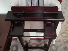 里套间-衣服架-华策酒店