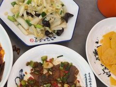 -浔味·山屿湖·正宗淳牌全鱼宴老字号