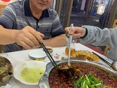 -乡土特色.冷锅鱼.牦牛肉汤锅