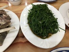 -苏莱特色牛骨滩羊手抓馆(长城东街总店)