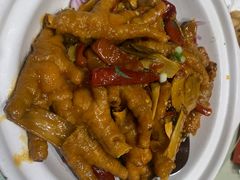姜辣鸡爪-刘胖子家常菜·蹄花焖藕(中央花园店)
