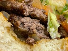 -The Habit Burger Grill 哈比特汉堡(爱琴海店)